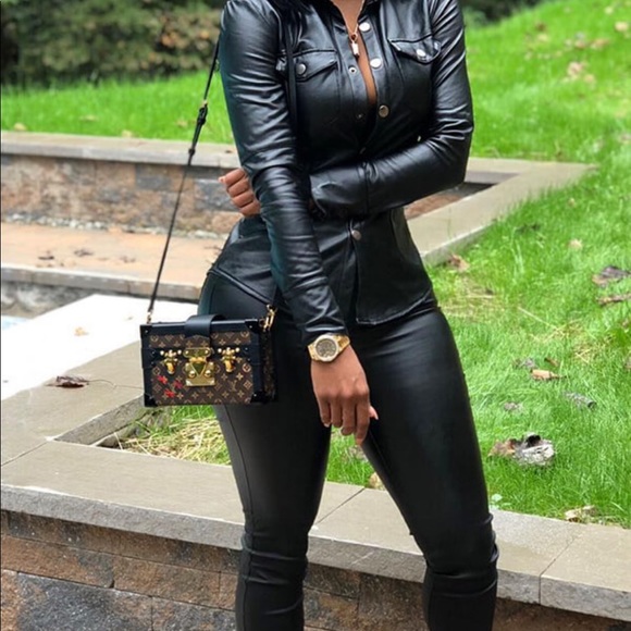 Brand new Womens 2 piece set - Picture 1 of 4